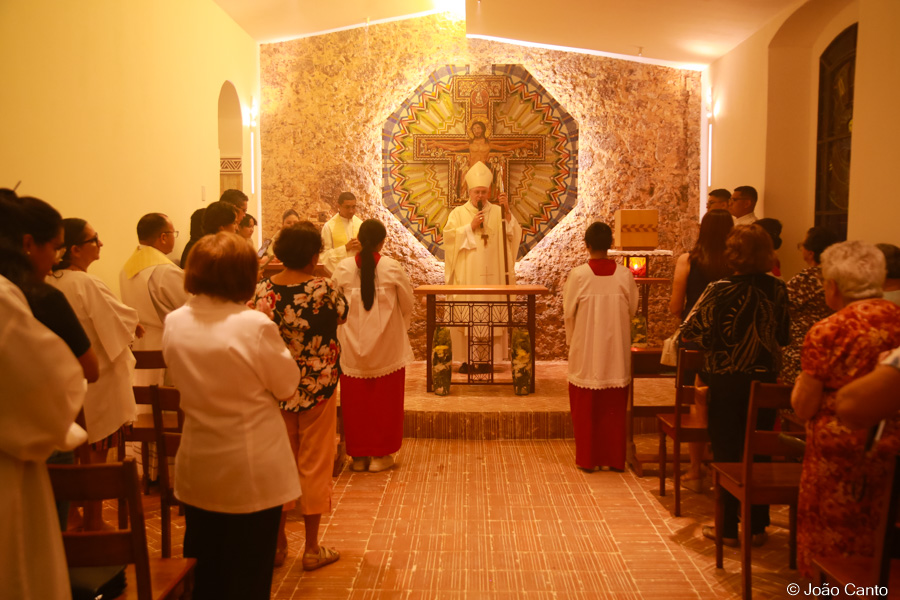 ÓBIDOS: Capela do Santíssimo Sacramento é inaugurada na Catedral de Sant'Ana